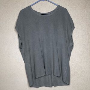 Forever 21 Olive green lightweight Sweater